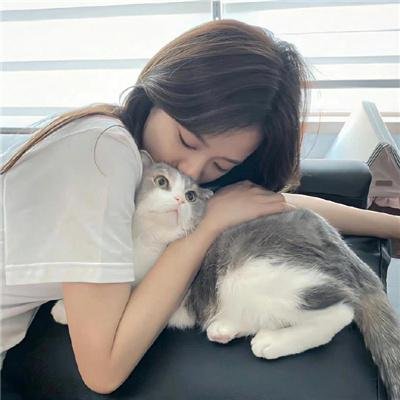 美丽的人海报